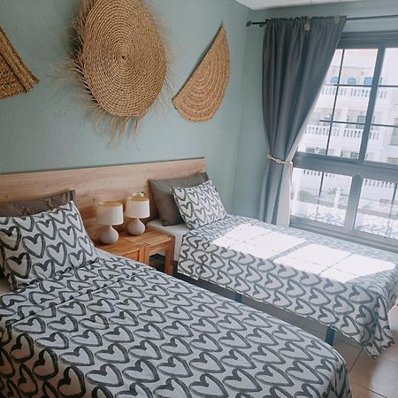 Greatly Located Apartment With Heated Pool, Los Cristianos Los Cristianos  Exteriör bild