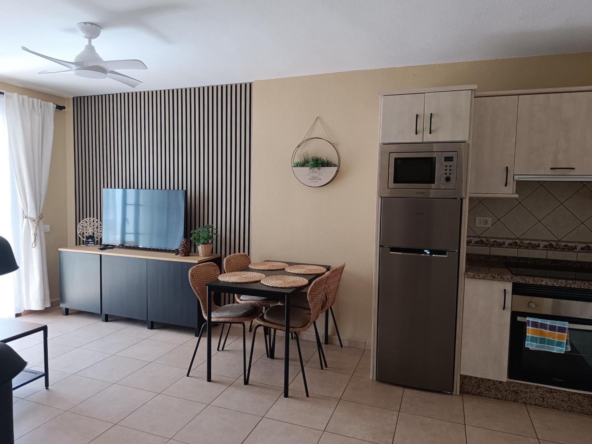 Greatly Located Apartment With Heated Pool, Los Cristianos Los Cristianos  Exteriör bild